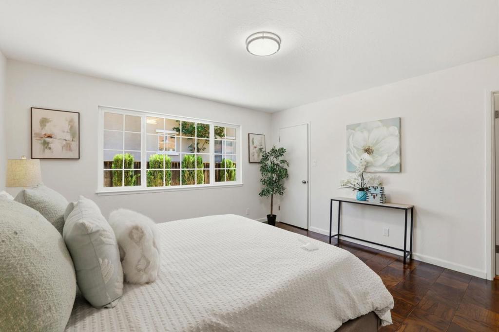 24 Scharff Avenue Property Photo 22