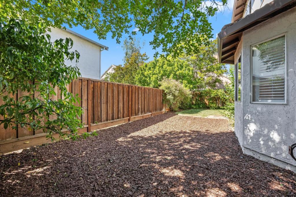 15390 La Arboleda Way Property Photo 48