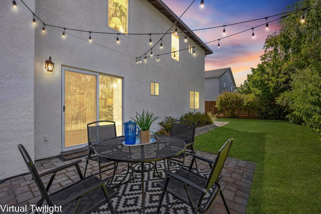 15390 La Arboleda Way Property Photo 87