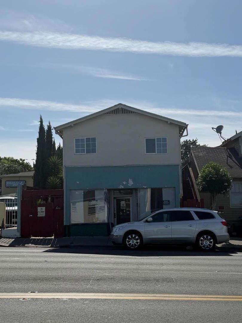 2609 Sonoma Boulevard Property Photo 1