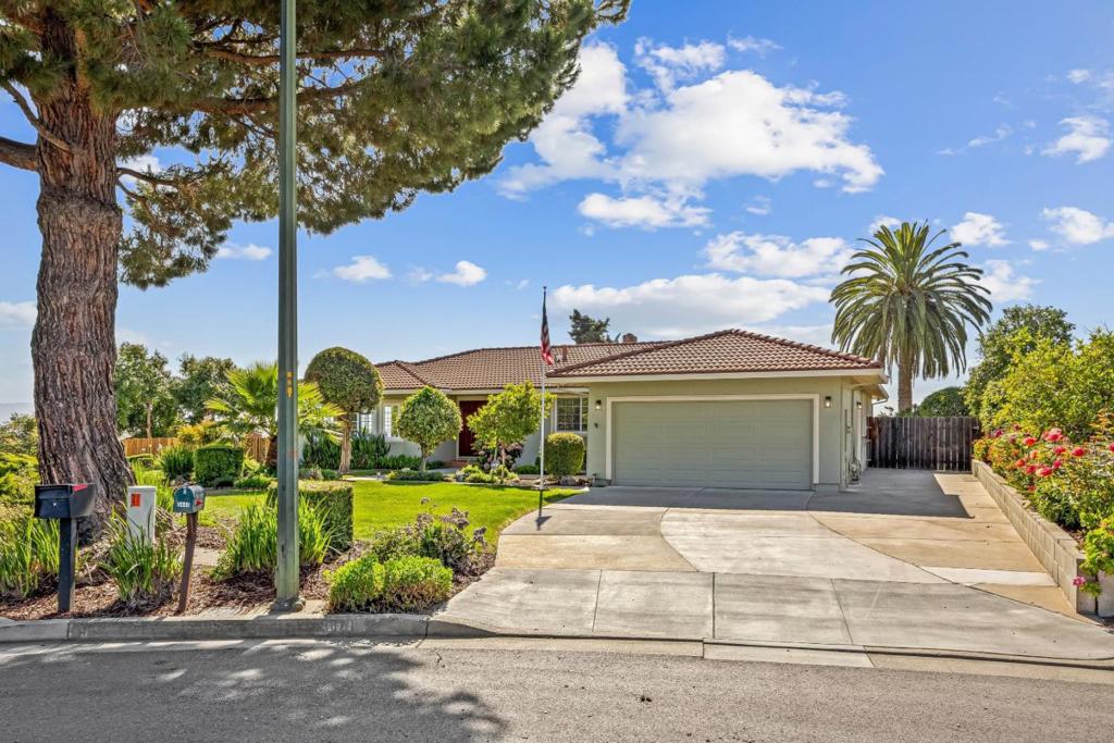3441 Hickerson Drive Property Photo 1