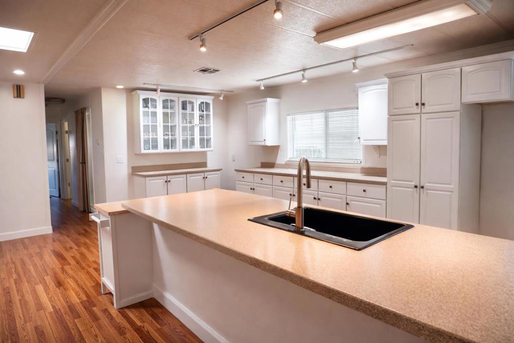 150 Kern Street 150 Property Photo 5