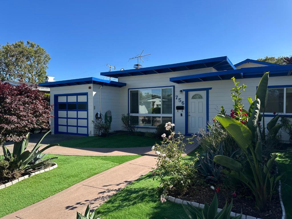 756 Rand Street Property Photo 1