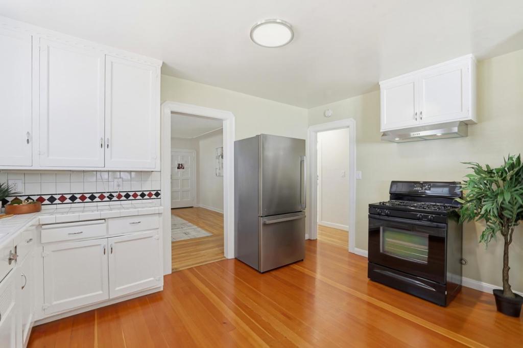 871 Paula Street Property Photo 15