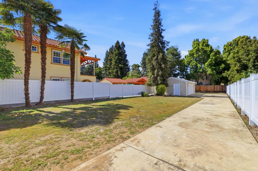 871 Paula Street Property Photo 34