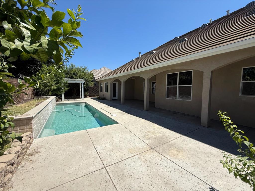 ML82050213 Property Photo 9