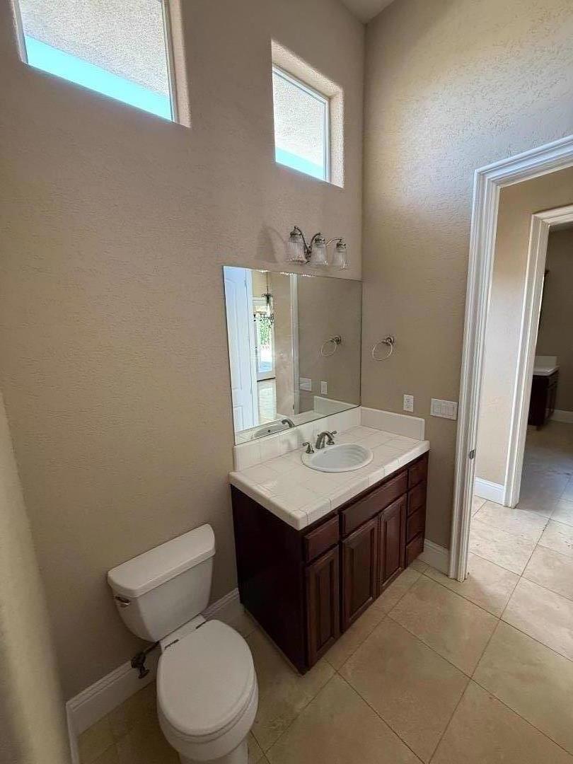 ML82050213 Property Photo 15