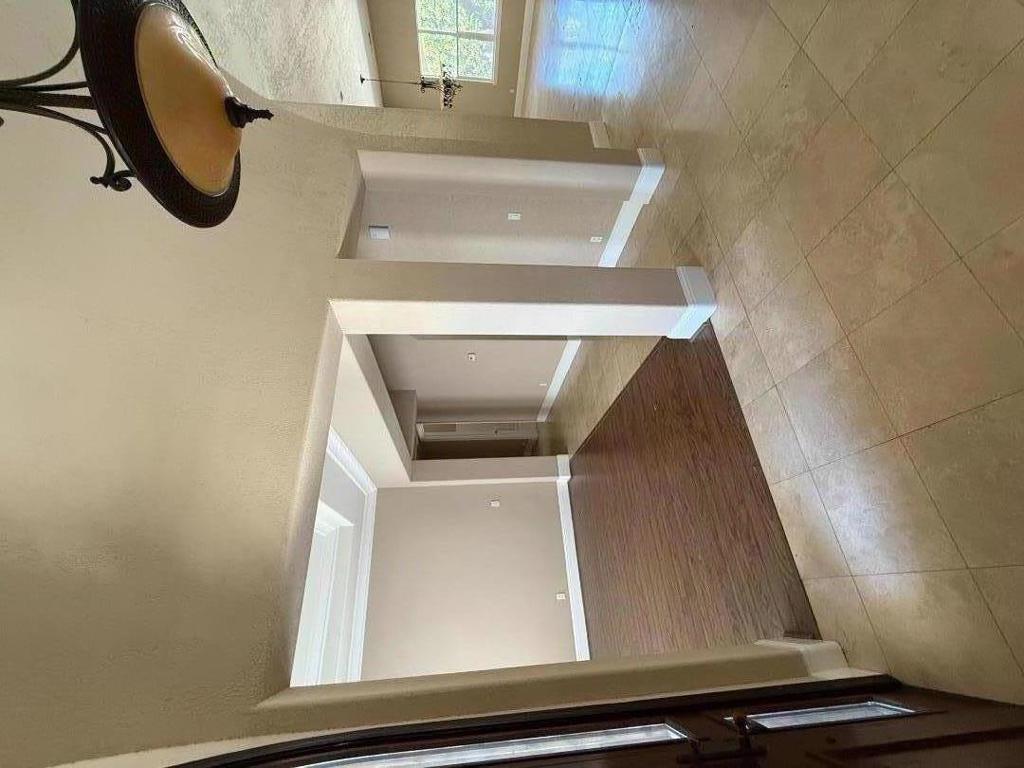 ML82050213 Property Photo 17