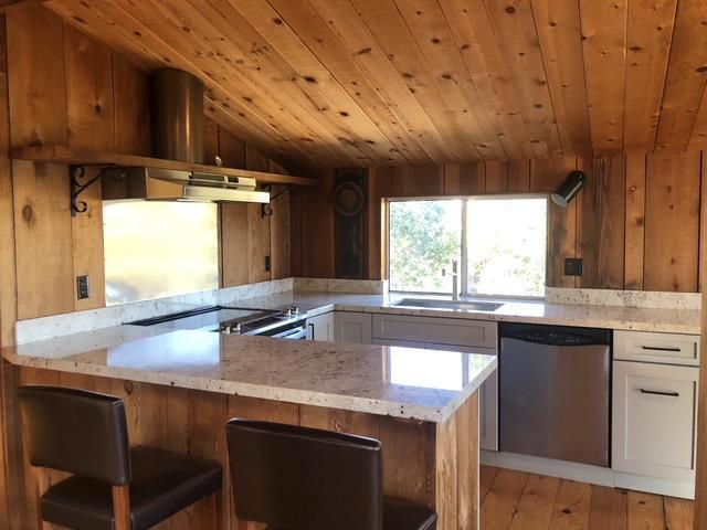 25055 Baronet Road Property Photo 9