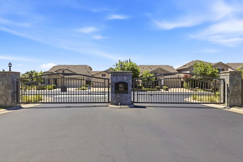 3560 Trentino Street Property Photo 1