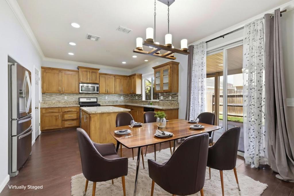 3560 Trentino Street Property Photo 11
