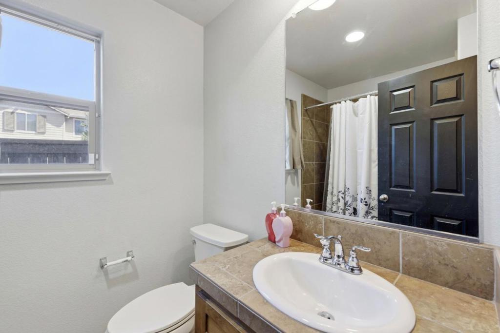 3560 Trentino Street Property Photo 26