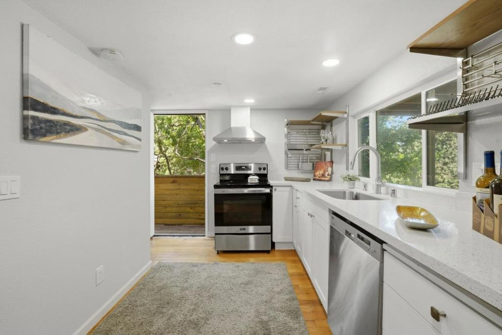 30 Fair Drive Property Photo 28