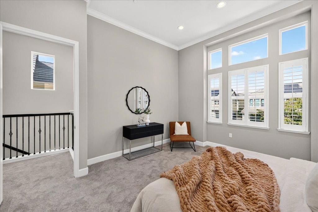 6057 Charlotte Drive Property Photo 25