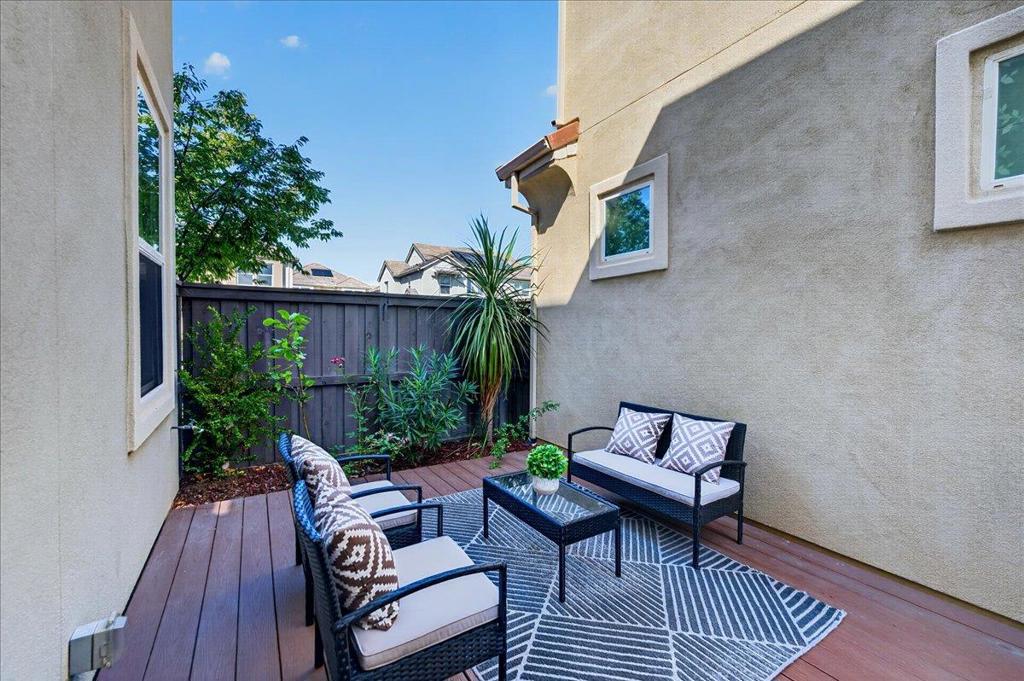 6057 Charlotte Drive Property Photo 40