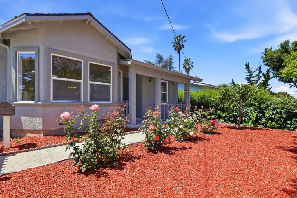 33713 Colgate Drive Property Photo 1