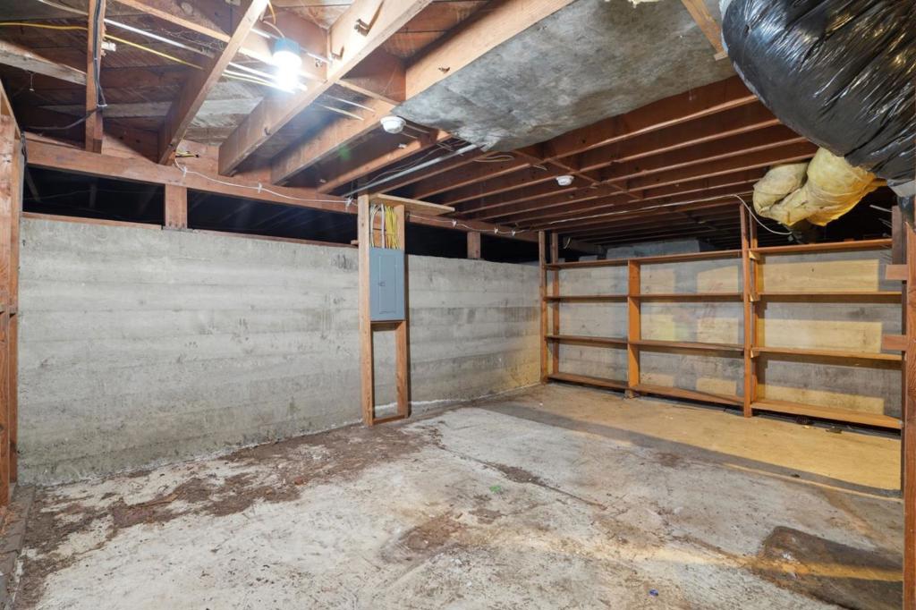 1895 Walnut Grove Avenue Property Photo 28