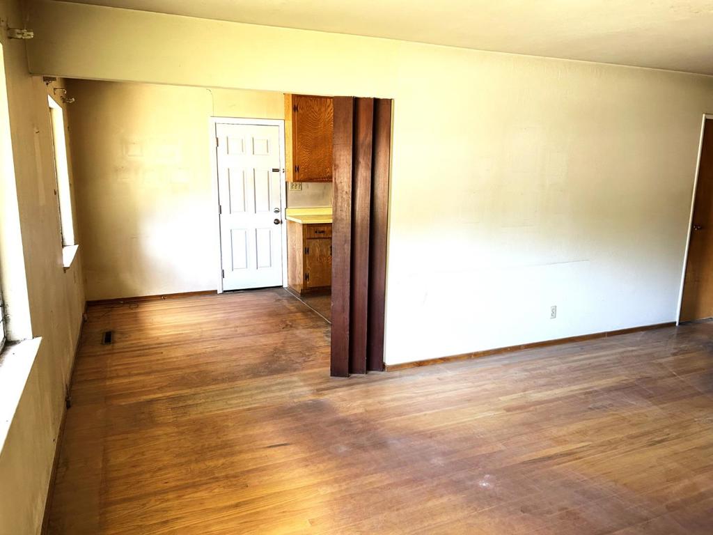 1470 Lincoln Avenue Property Photo 4