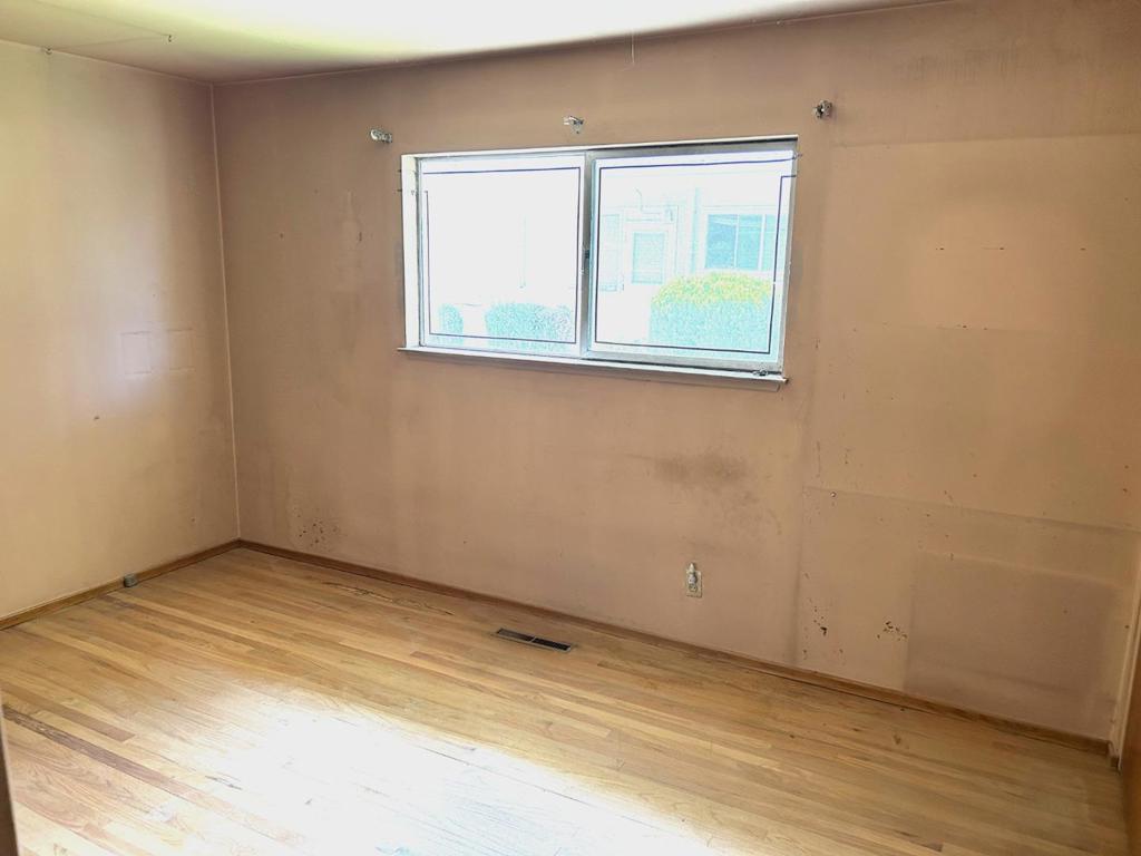 1470 Lincoln Avenue Property Photo 6