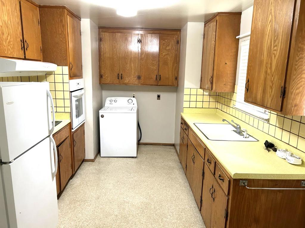 1470 Lincoln Avenue Property Photo 9