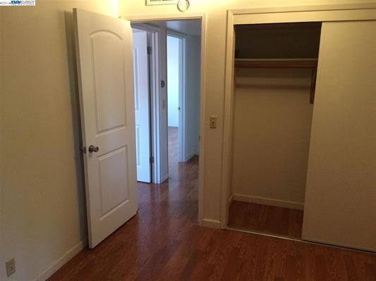 431 E Saint John Street Property Photo 7