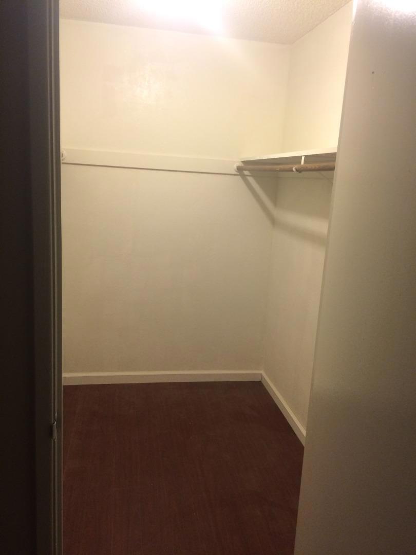 431 E Saint John Street Property Photo 10