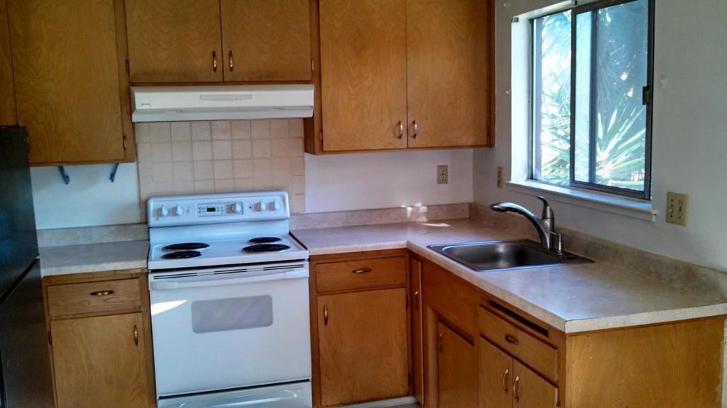 431 E Saint John Street Property Photo 22
