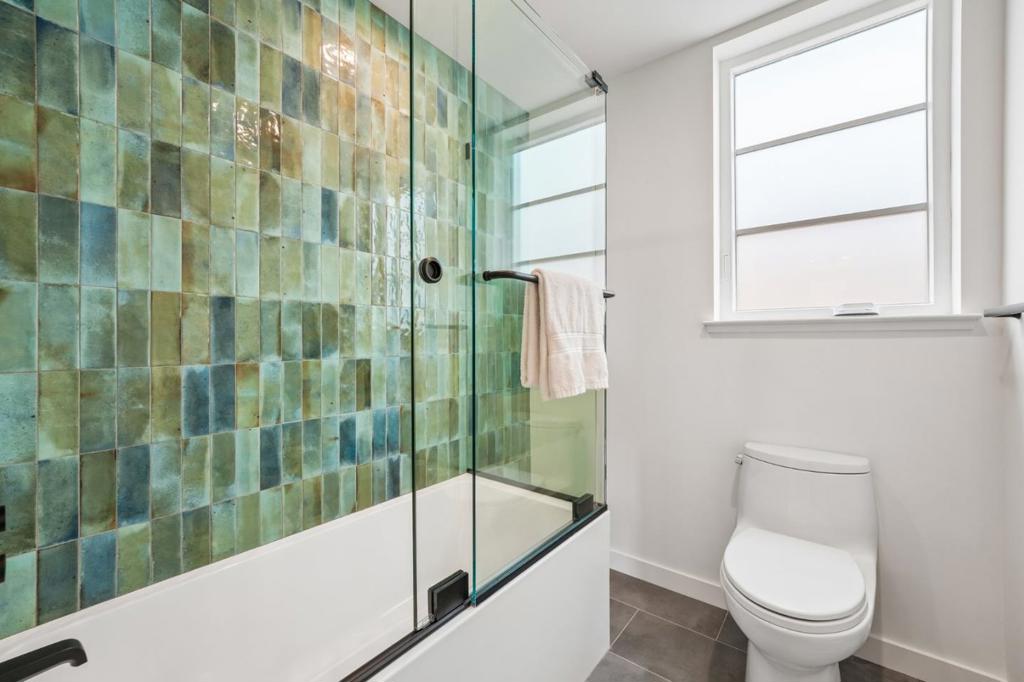130 Sonora Avenue Property Photo 41