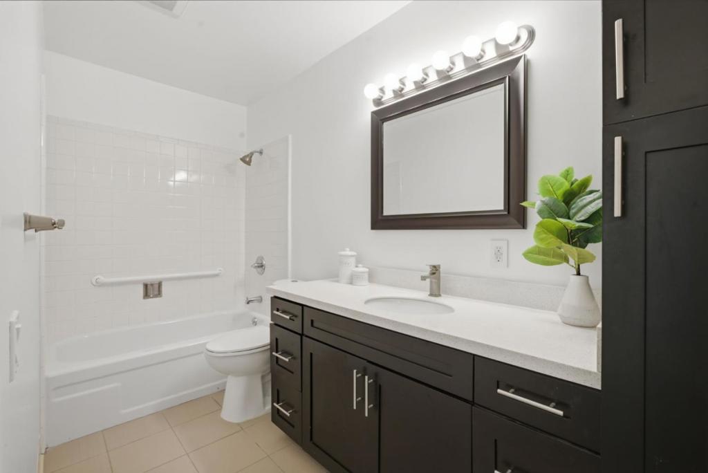 5017 Palmetto Avenue 62 Property Photo 15