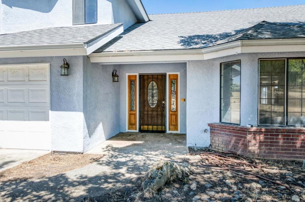 6922 N Del Rey Avenue Property Photo 10