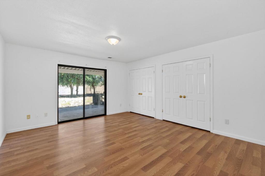 6922 N Del Rey Avenue Property Photo 27