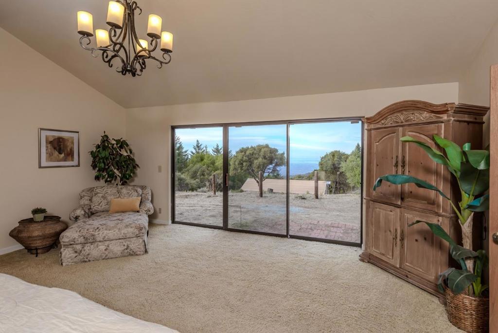 16420 Soda Springs Road Property Photo 16