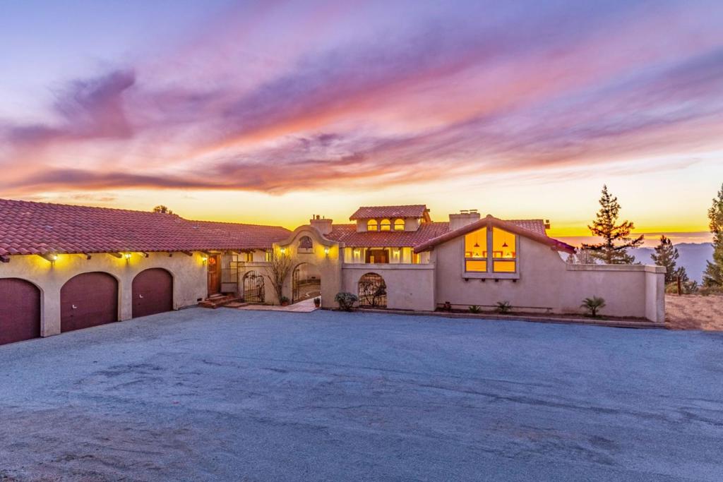 16420 Soda Springs Road Property Photo 39