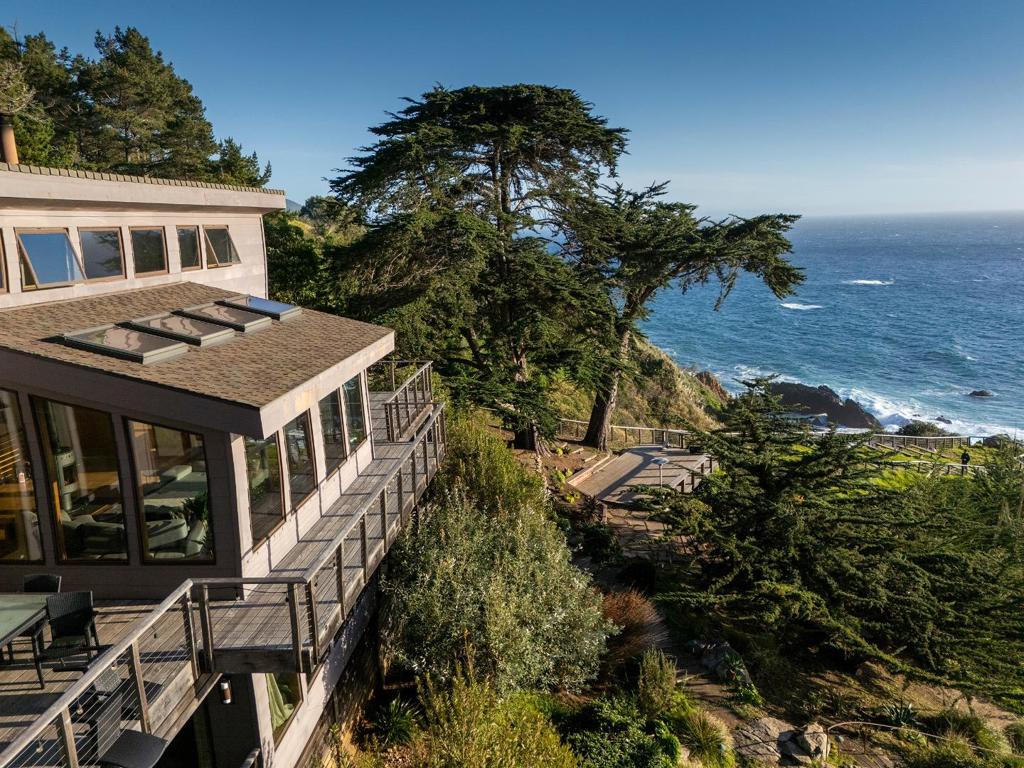 54722 Highway 1 Property Photo 5