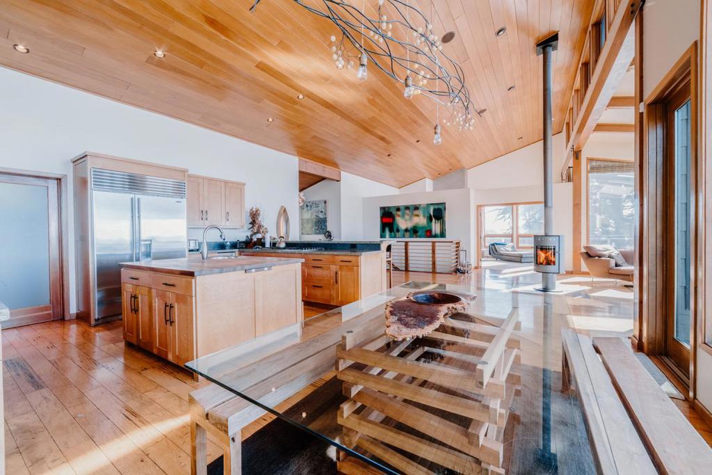 54722 Highway 1 Property Photo 21