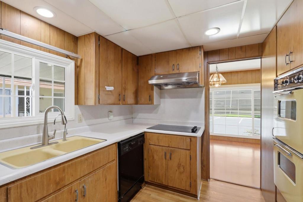 1220 Tasman Drive 241 Property Photo 14