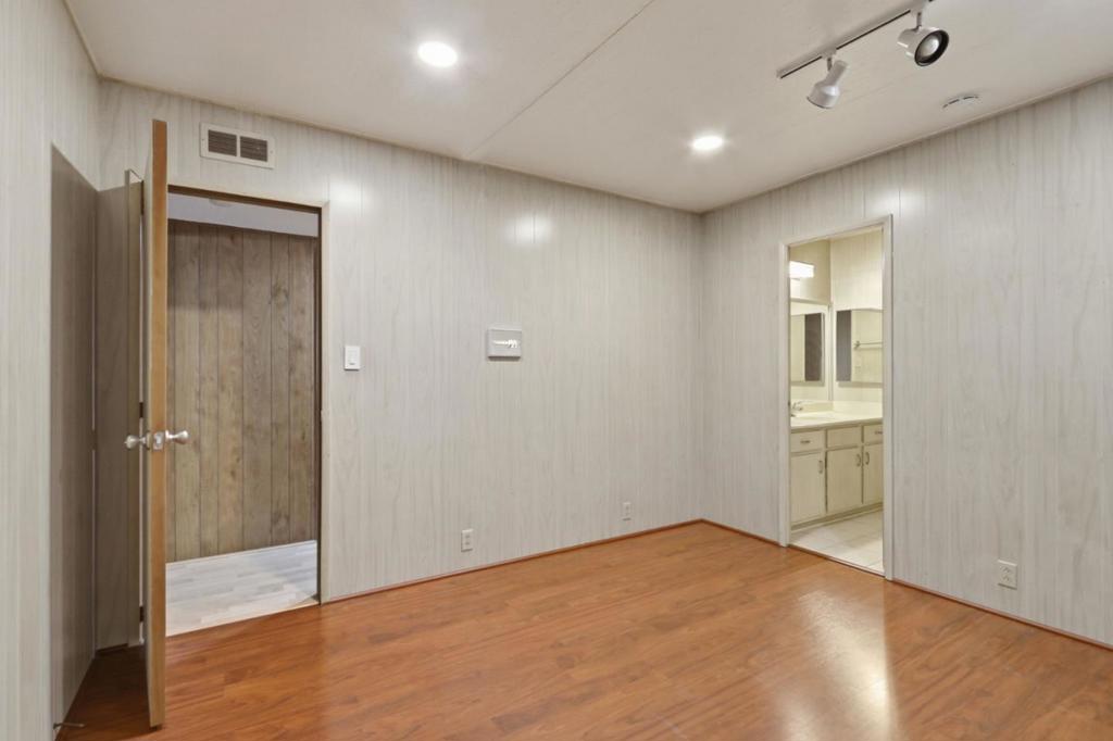 1220 Tasman Drive 241 Property Photo 21