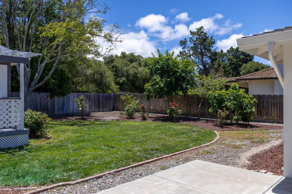 20091 Portola Drive Property Photo 29