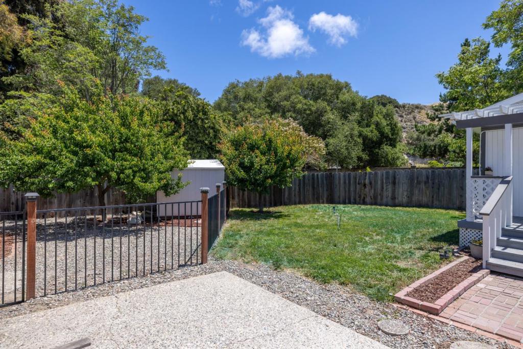 20091 Portola Drive Property Photo 34