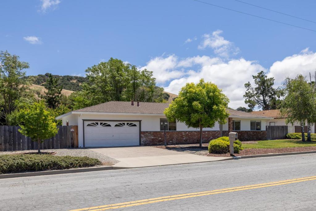 20091 Portola Drive Property Photo 46