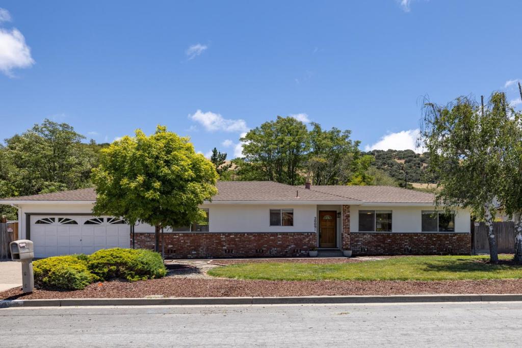 20091 Portola Drive Property Photo 49