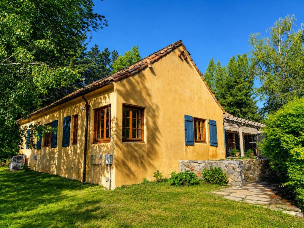18516 Skyline Boulevard Property Photo 3