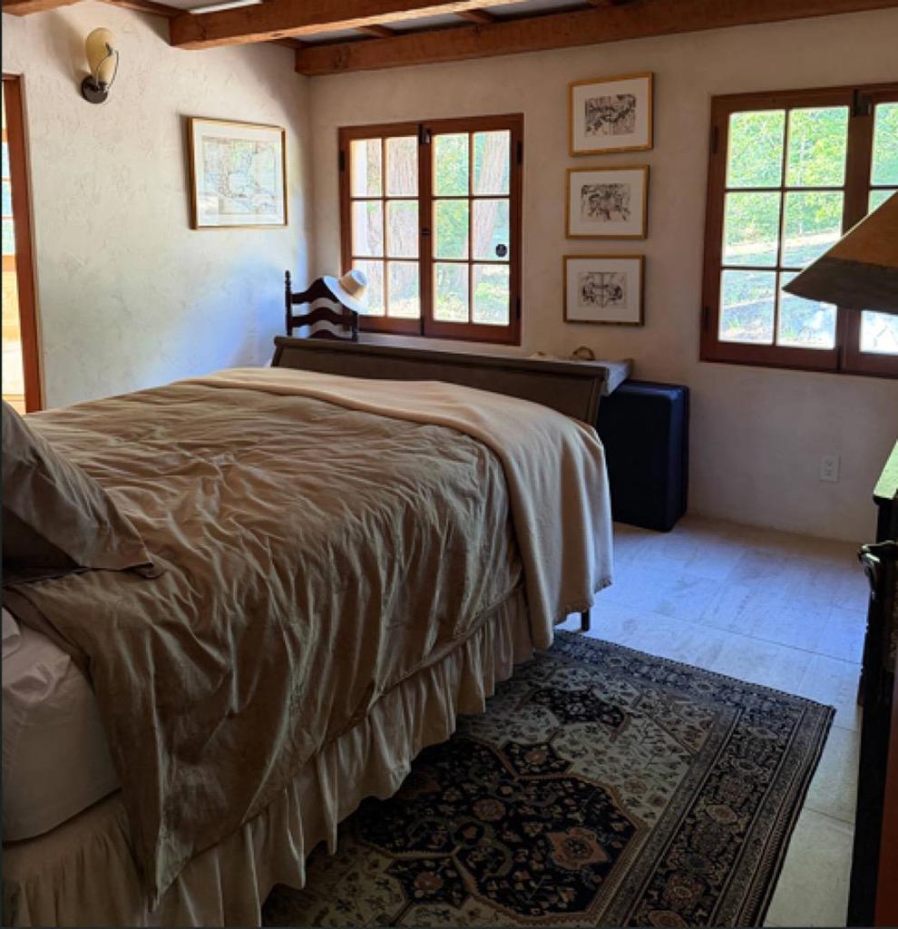 18516 Skyline Boulevard Property Photo 11