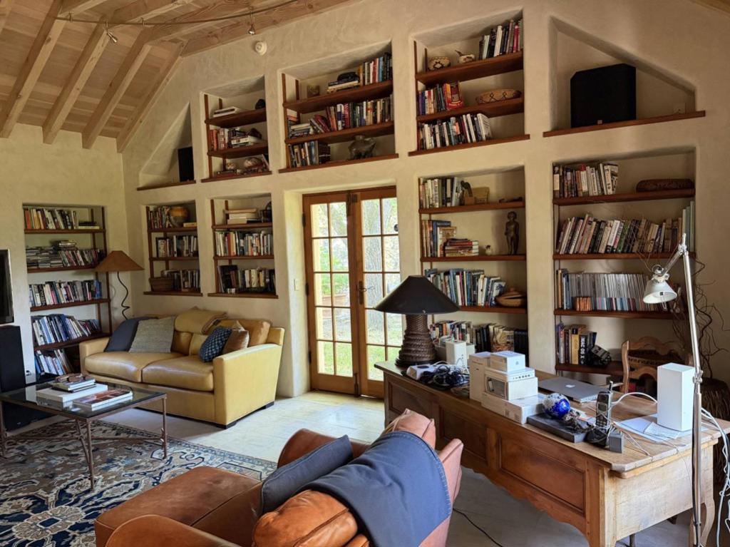 18516 Skyline Boulevard Property Photo 14