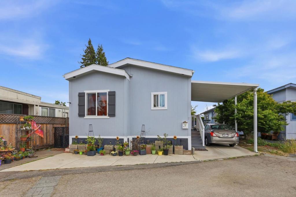 4300 Soquel 37 Property Photo 1