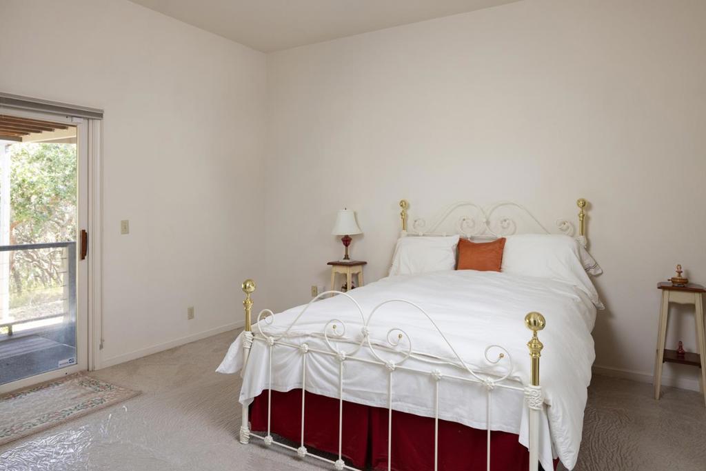 11827 Saddle Road Property Photo 23