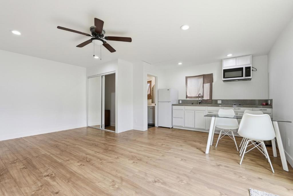 2362 Princeton Avenue Property Photo 18