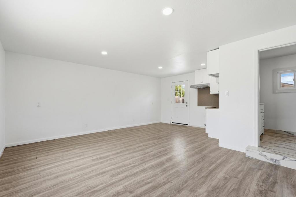 2362 Princeton Avenue Property Photo 28