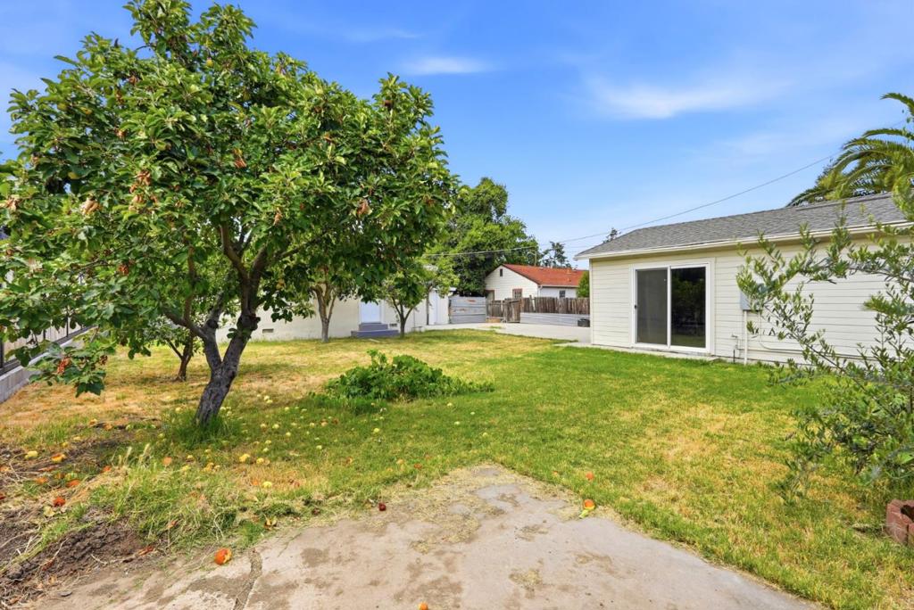 2362 Princeton Avenue Property Photo 39