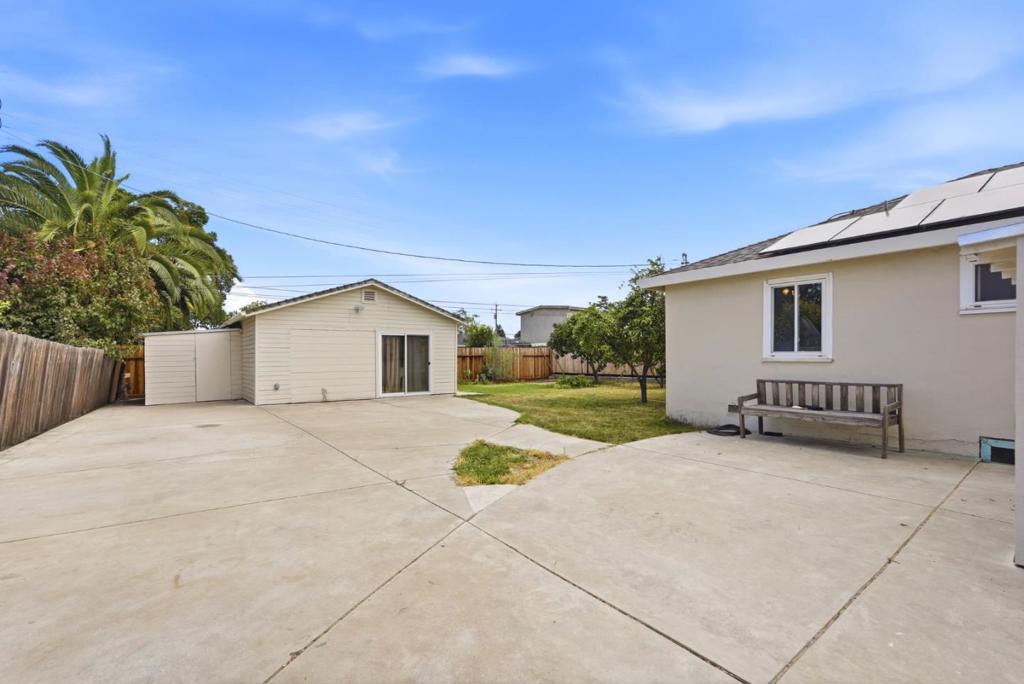2362 Princeton Avenue Property Photo 45